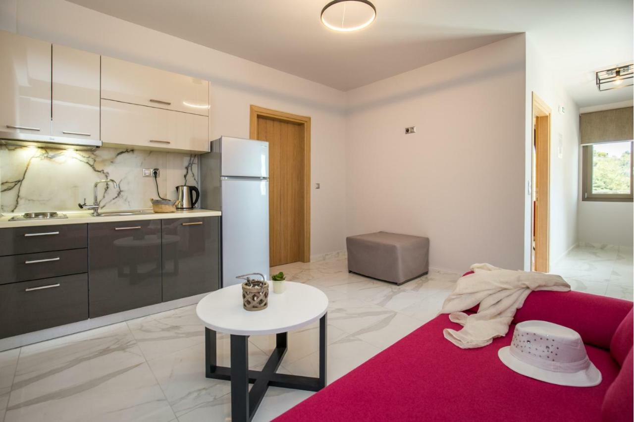 לימנריה Meli Boutique Hotel מראה חיצוני תמונה